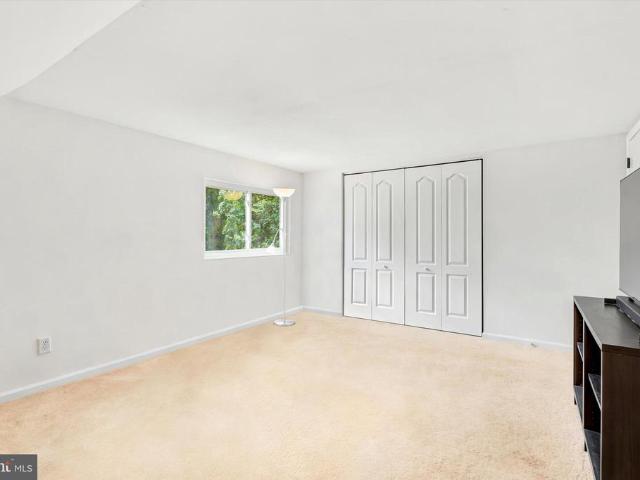 374 S Jennersville Road