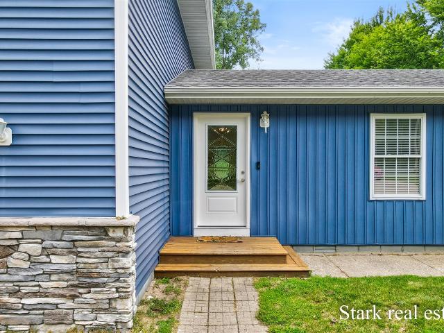 3758 E Sternberg Road