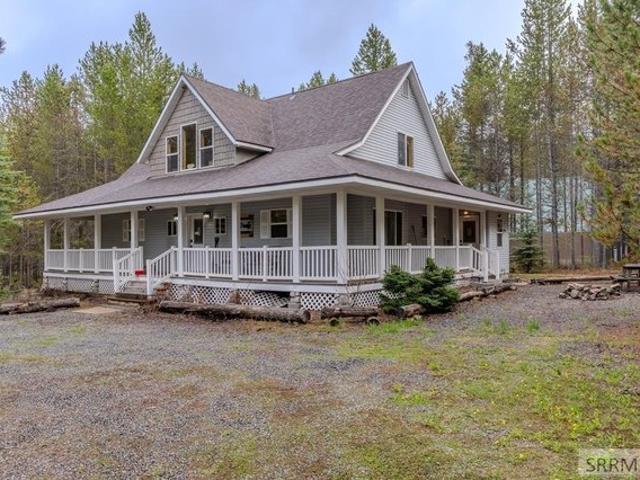 3759 Bills Loop Rd N, Island Park, ID 83429
