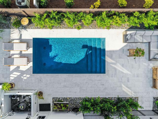 3750 Pergola Terrace
