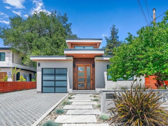 3751 El Centro Street