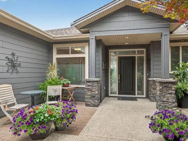 3751 Lornell Court, Peachland, BC, V0H 1X2 house for sale | Listing ID 10397 | Royal LePage
