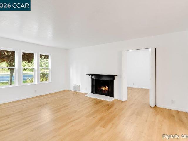 375 Camelback Drive 4