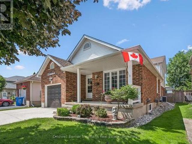 375 Gordon Street, Centre Wellington Fergus, ON, N1M 2W3 house for sale | Listing ID X13610 | Royal LePage