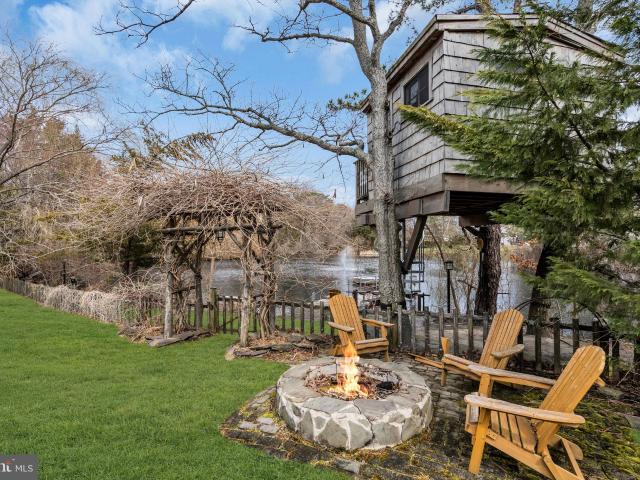 375 Kildare Dr, Toms River, NJ 08753 | MLS #22619