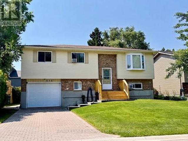 375 Lansdowne Street, Saugeen Shores, ON, N0H 2L0 house for sale | Listing ID X13587 | Royal LePage