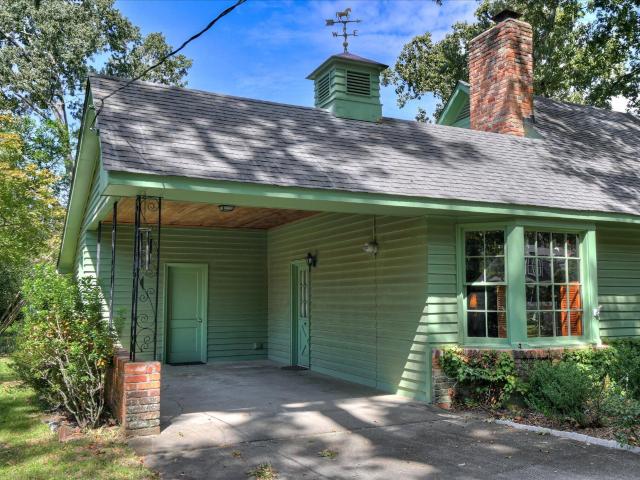 375 Mimosa Circle