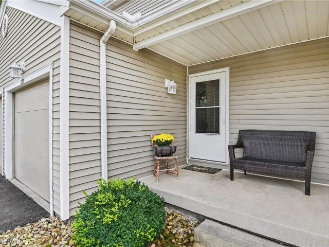 375 Pineview Drive NE