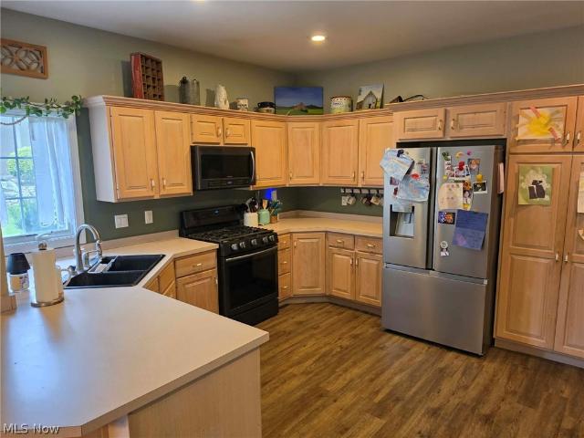 375 Walters Way
