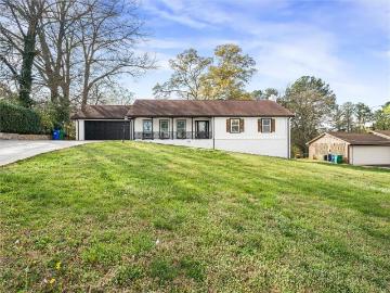 3765 Preakness Dr, Decatur, GA 30034 | MLS #7733