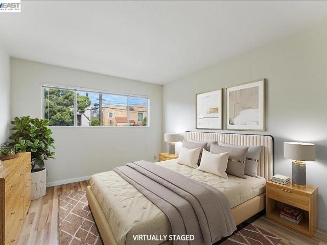 3768 Harrison St 101