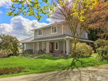 37695 Hansville Road NE