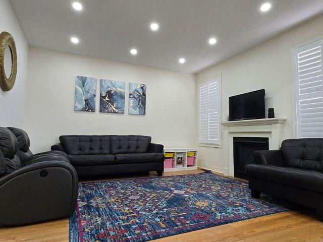 376 Bessborough Drive, Milton