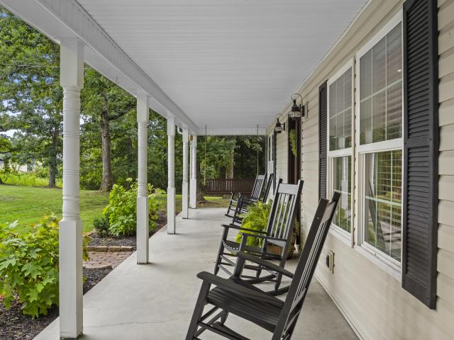 376 Oak Ridge Road
