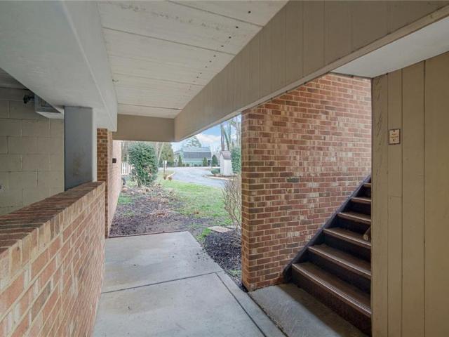 376 Merrimac TRL # 124