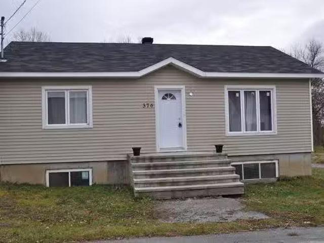 376 Rue St Cyrille E. Upton, QC, J0H 2E0 house for sale Lis.
