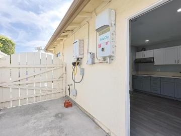 3774 Clavelita ST, San Diego, US, CA
