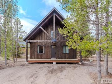 3775 Arctic Fox Dr, Island Park, ID 83429 | MLS #2185