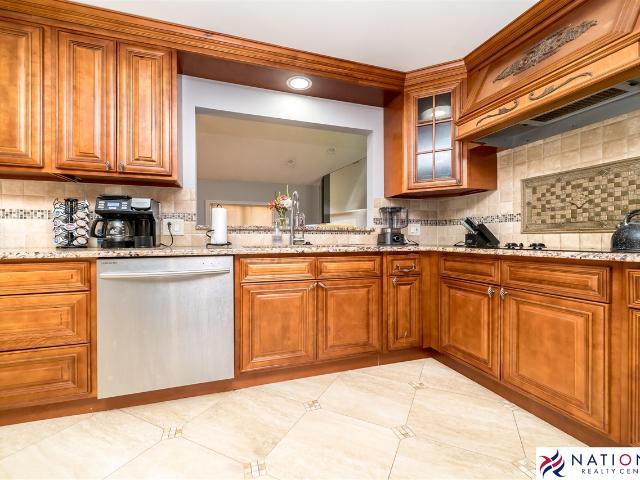 37709 Glengrove Drive
