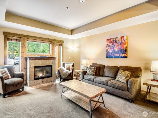 3770 Suncadia Trail # 108