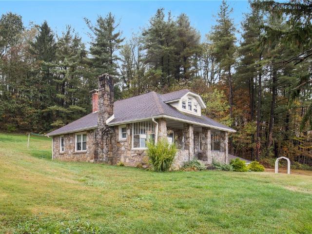 3771 Glades Pike Road