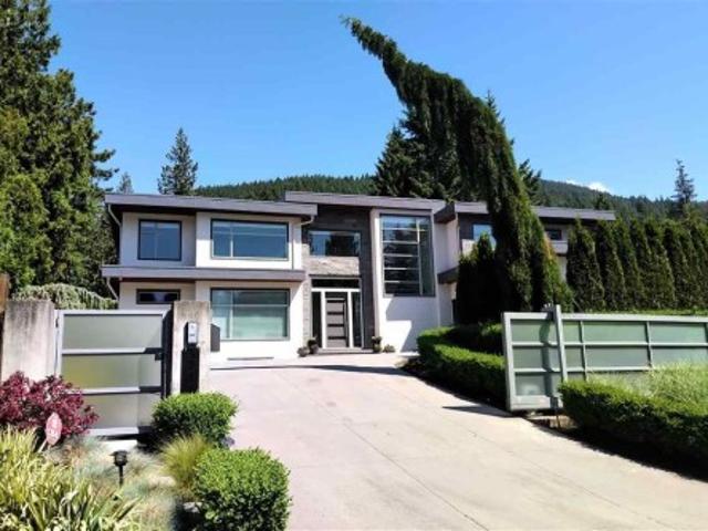 3771 Southridge Avenue, West Vancouver, BC, V7V 3H9 house for sale | Listing ID R2993 | Royal LePage