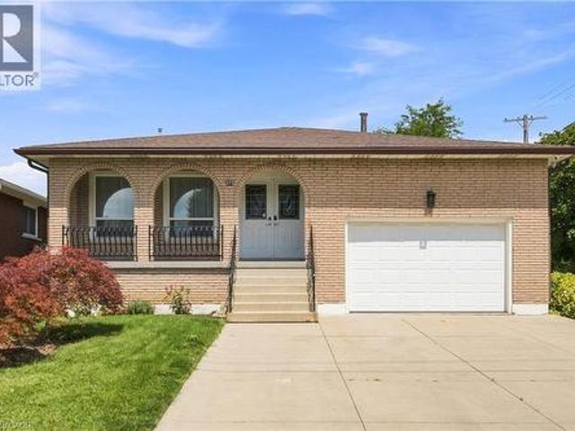 377 Carson Drive, Hamilton, ON, L8T 4T8 house for sale | Listing ID 40853 | Royal LePage