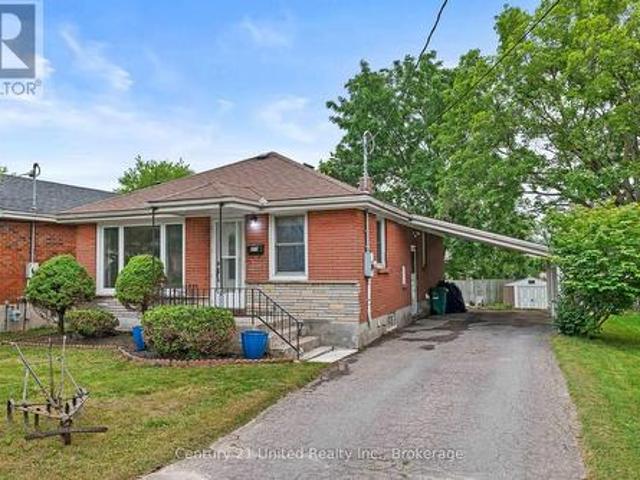 377 Chesterfield Avenue, Peterborough Northcrest Ward 5, ON, K9H 4X8 house for sale | Listing ID X13588 | Royal LePage