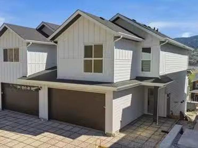 377 Arrowleaf Rise, Coldstream, BC, V1B 0B5 house for sale.