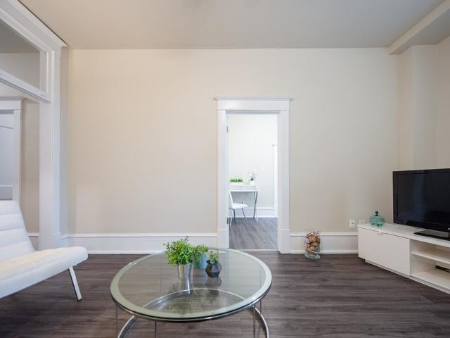 377 Brandon Avenue 2 Bedroom Apartment for Rent at 377 Brandon Ave, Winnipeg, MB R3L 0T5 Riverview