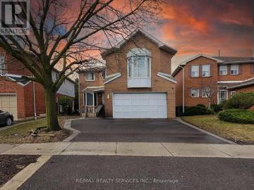House for sale in Peel, Ontario - Garden
