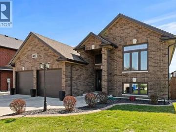 377 Piroli Crescent, Lakeshore, ON, N0R 1A0 house for sale | Listing ID 26007 | Royal LePage