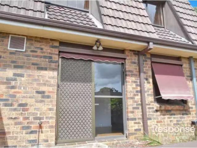 3/77 Plymouth Crescent, Kings Langley Townhouse for rent List.
