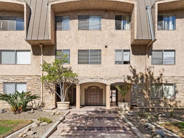 377 W California 12