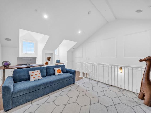 3784 Dunmore Lane