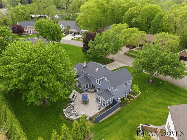 3786 Fleetwood Drive