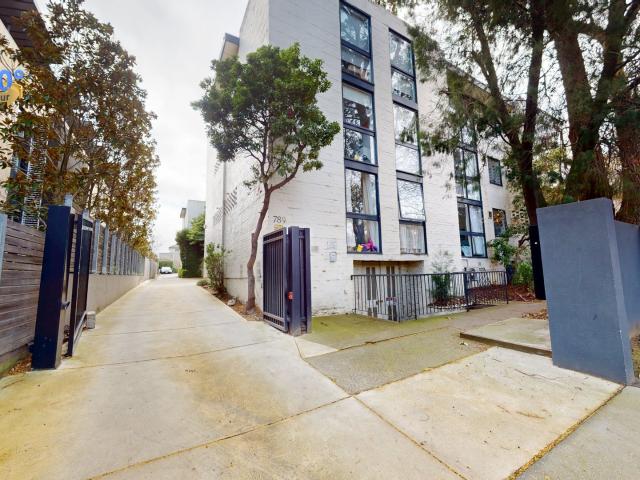 3/789 Malvern Road, Toorak