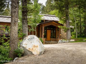 3780 McCollister Dr, Teton Village, WY 83025 | MLS #25 2281