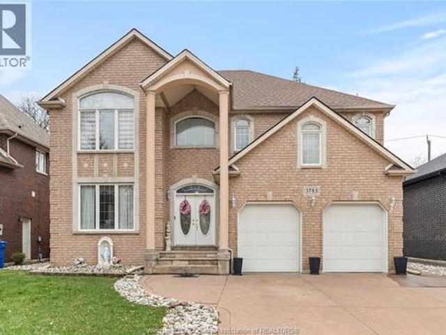 3783 Inglewood Avenue, Windsor, ON, N9E 4P4 house for sale | Listing ID 26015 | Royal LePage