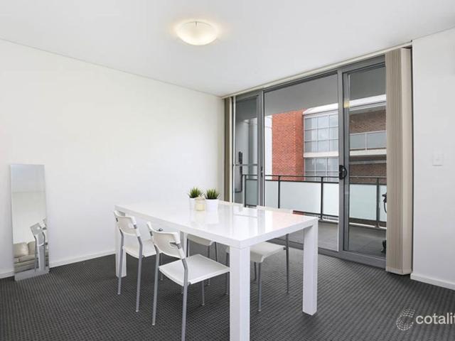 37/8 12 Marlborough StreetHomebush West NSW 2140, Australia