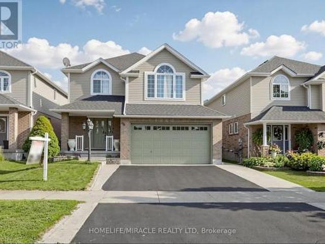 378 Mountain Laurel Crescent, Kitchener, ON, N2E 4B7 house for sale | Listing ID X13674 | Royal LePage