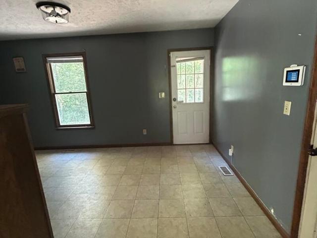 378 Redbud Dr