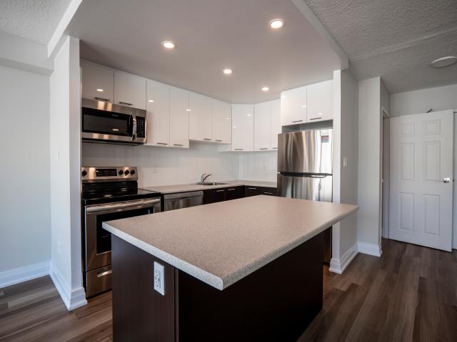 378 Vine 378 Vine Plan H Apartment for Rent