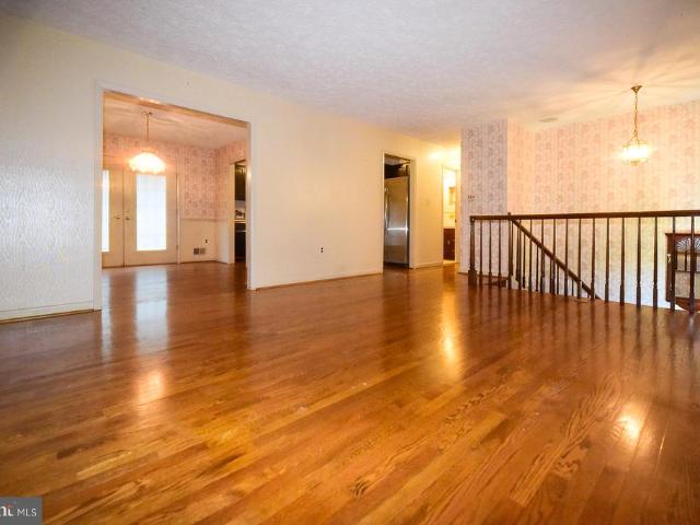 37970 Seneca Court