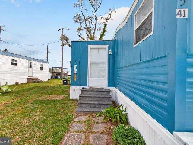 37925 Dove St, Ocean View, DE 19970 | MLS #DESU2109