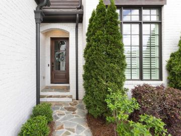 3792 Poe Drive