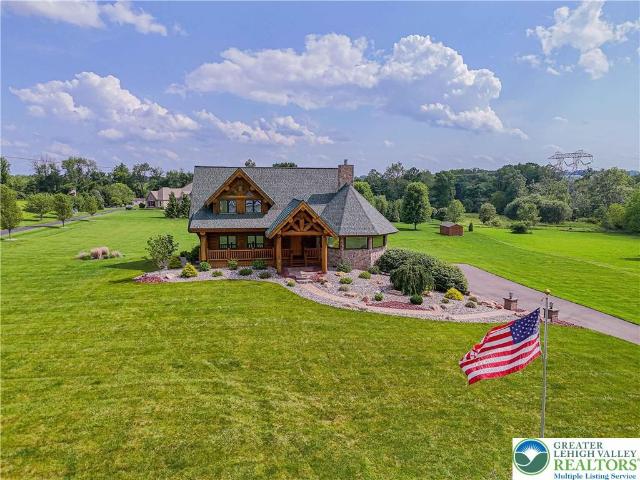 379 Meyer Rd, Bushkill Twp, PA