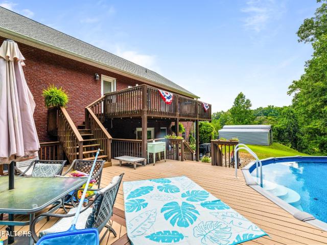 379 Red Hill Rd