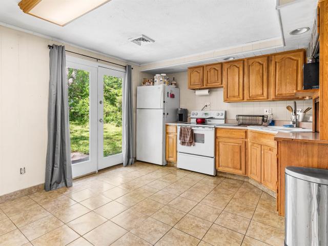 3804 N Lake Road 26 E