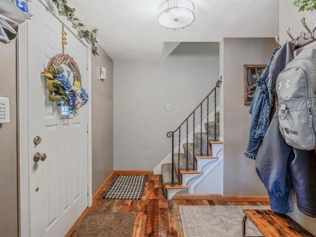3804 Cynthia Dr, Pittsburgh, PA